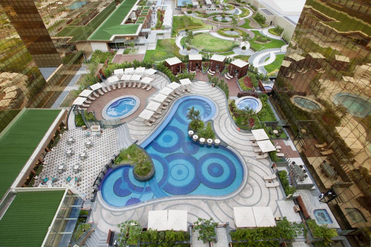City Of Dreams - Nuewa Manila Paranaque City Eksteriør billede